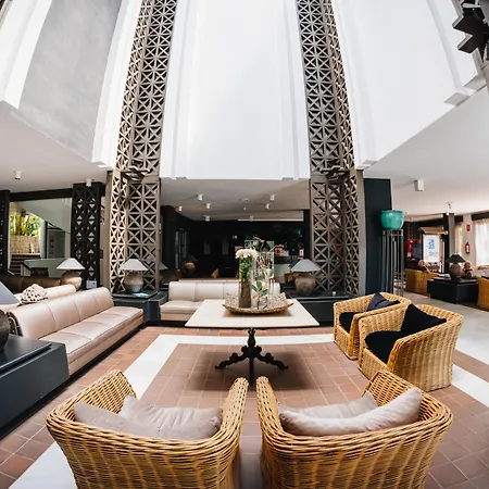 Parque Del Sol أذيخي