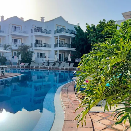 Parque Del Sol أذيخي