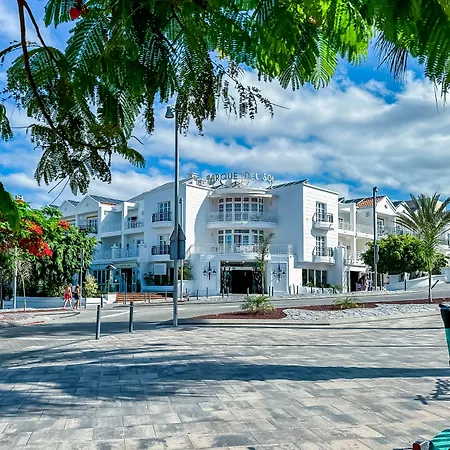 Parque Del Sol Lejlighedshotel