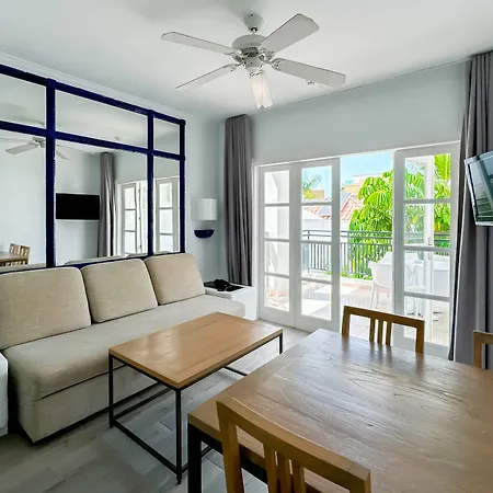 Parque Del Sol 3* Адехе